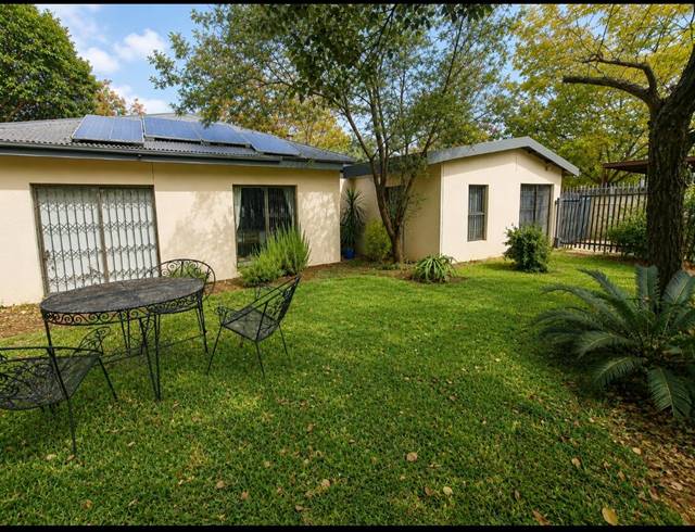 3 BEDROOM HOUSE FOR SALE IN ROTHDENE